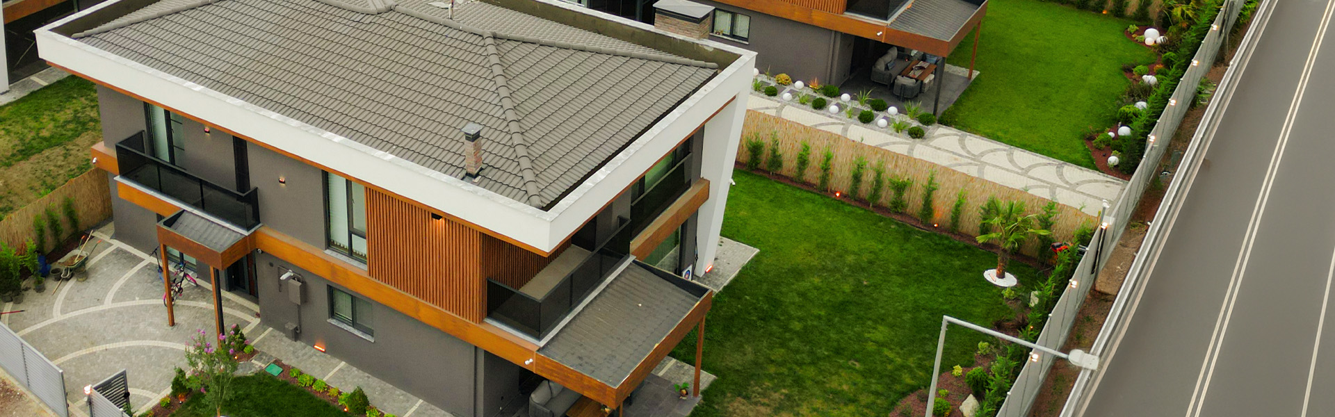 İnşaat & Taahhüt İnşaat & Taahhüt